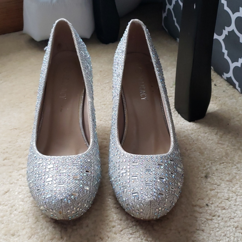 Delicacy Silver Rhinestone Heels - Picture 2 of 6